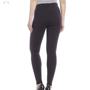 Willow and Clay Navy Leggings